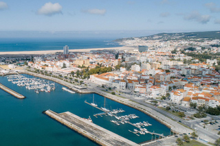 Figueira da Foz private guided city tour