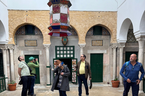 تونس: جولة سيرًا على الأقدام في وسط المدينة