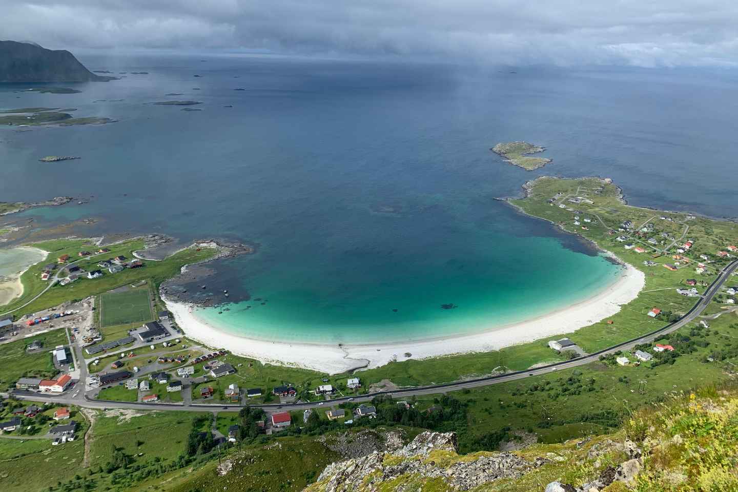 Leknes: 4 Hours Private Exclusive Car Sightseeing in Lofoten