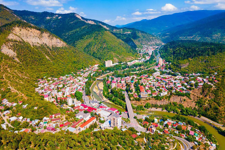 Tbilisi: 5-Day Guided Tour with Wine Tasting and Transfers