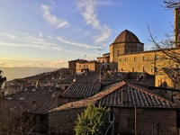 Volterra tour + Salt Mine visit by shuttle from Lucca&Pisa - Housity