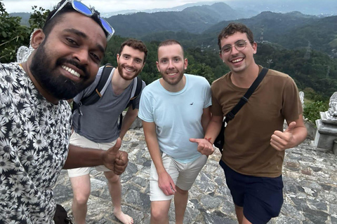 Kandy: Colonial History, War Cemetery & Royal Gardens Tour