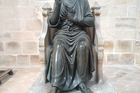 Nantes: 90-minute tour of St. Peter and St. Paul Cathedral with a professional guide