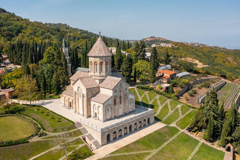 Tbilisi: 4-Day Georgia and Armenia Tour with Wine Tasting