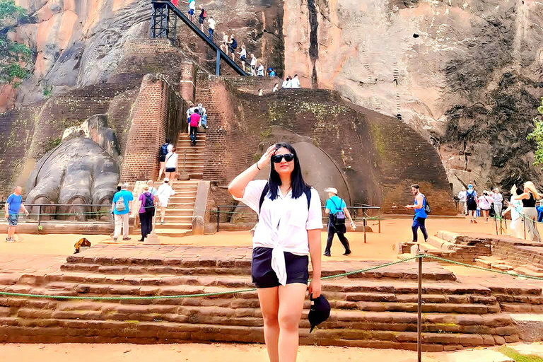 From Kandy: Sigiriya, Dambulla & Pidurangala Day Trip By Car Kandy to Sigiriya, Dambulla & Pidurangala Day Trip By Tuk 02