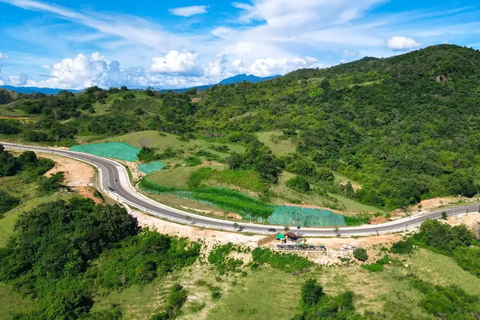 Tour in Labuan Bajo City One Full Day Including Out of Town Travel