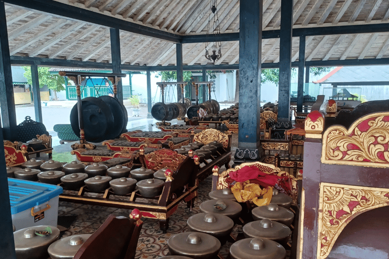 Yogyakarta : Tour del palazzo di Yogyakarta con guida multilingue