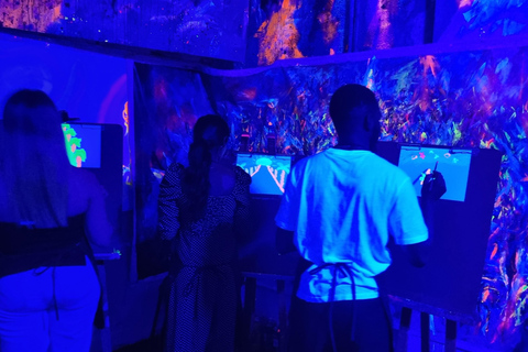 Lyon: Tarot Reading and Neon Painting Workshop