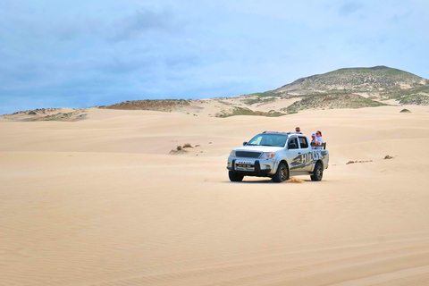 Boa Vista: Rekiny, żółwie, jaskinie, sandboarding i degustacjaGrupa: Rekiny, żółwie, jaskinie Sandboarding i degustacja