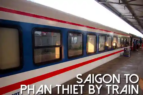2-Day Mui Ne Tour: Train Ride, Sand Dunes & Seafood