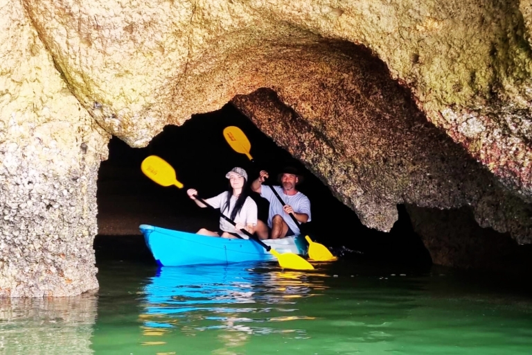 Ko Lanta: excursion en petit groupe en kayak dans les mangroves et les grottes marines