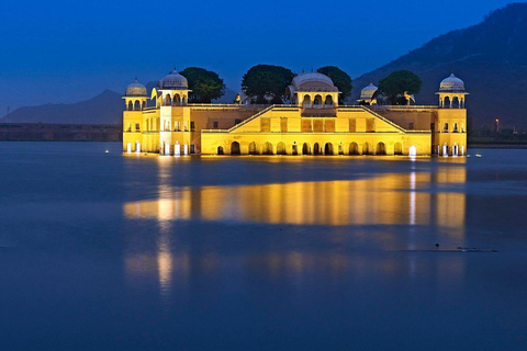 Delhi: 6-Day Tour of Agra, Jaipur, and Neemrana Heritage India Tour with Neemrana – Fort Stay & Culture