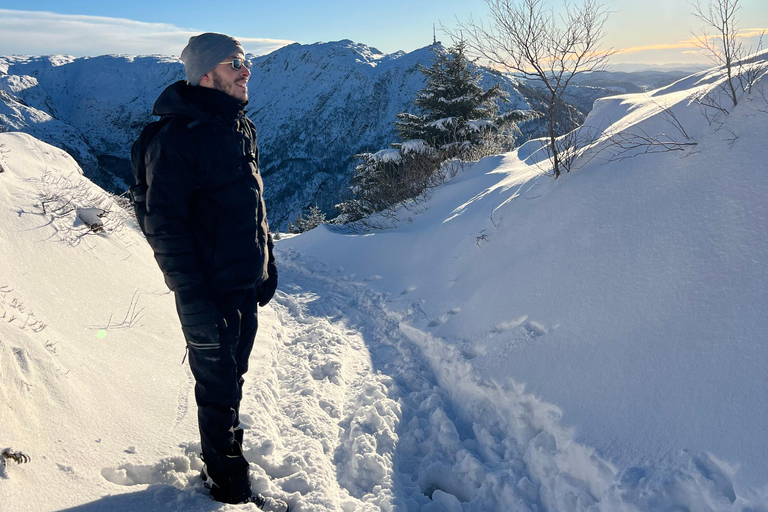 Winter Adventure - Snow Hiking