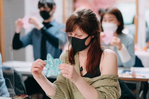 Origami workshop by a Tokyo local for all travelers
