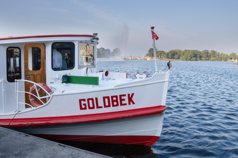 Hamburg: Hop-On Hop-Off Bus with Alster Cruise