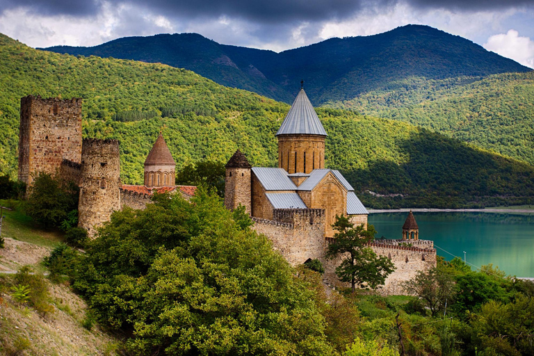 ¡De Tiflis a los alrededores del monte Kazbek!