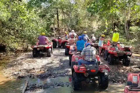 Angebot für Atv-Touren, Schlamm, Trails und mehr