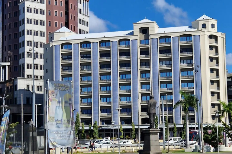 Visita a la ciudad de Port Louis con degustación de comida callejera