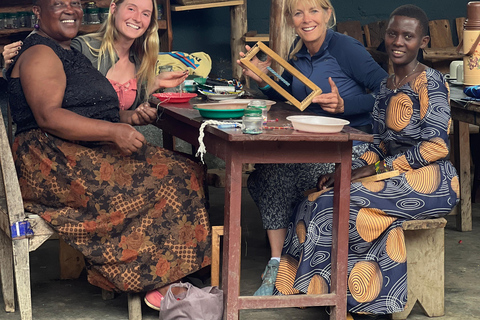 Arusha: Workshop zur Schmuckherstellung, Batik oder Weberei