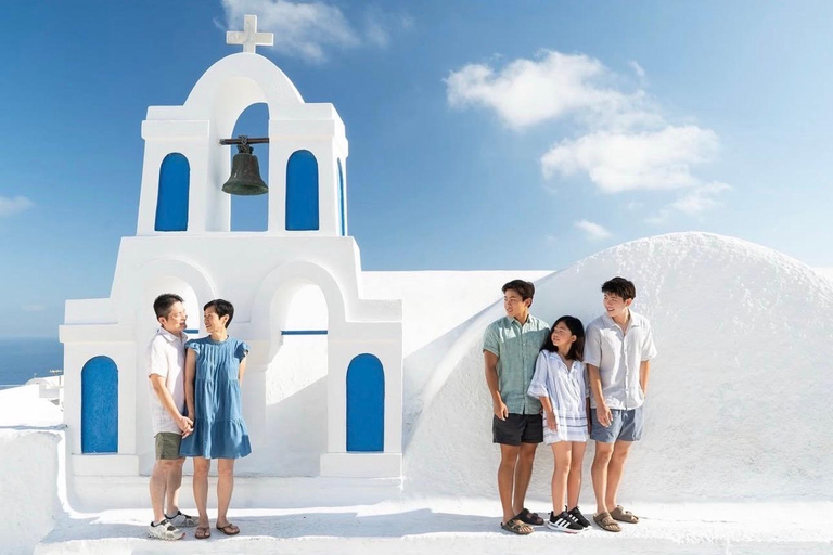 The Art of Santorini Light in Oia by Rey 1 HOUR FAMILY OIA