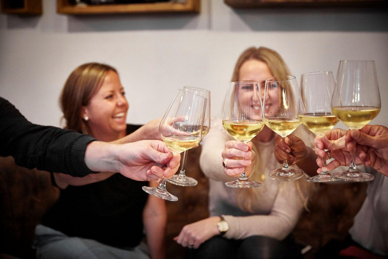 San Sebastian: Food Tour & Supper Club Dining Experience