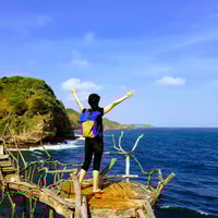 Unglaublich Jomblang Cave und Gandola Timang Beach - Housity