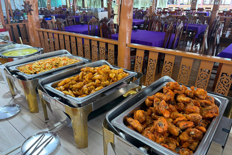 Phuket : visite privée de James Bond, Ko Panyi et Samet NangshePhuket : visite privée à James Bond, Ko Panyi et Samet Nangshe