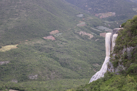 Oaxaca: Hierve el Agua, Tule, Mitla & Mezcal Full-Day Tour.