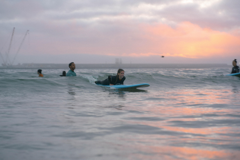 ماتوسينوس: درس ركوب الأمواج لجميع المستويات