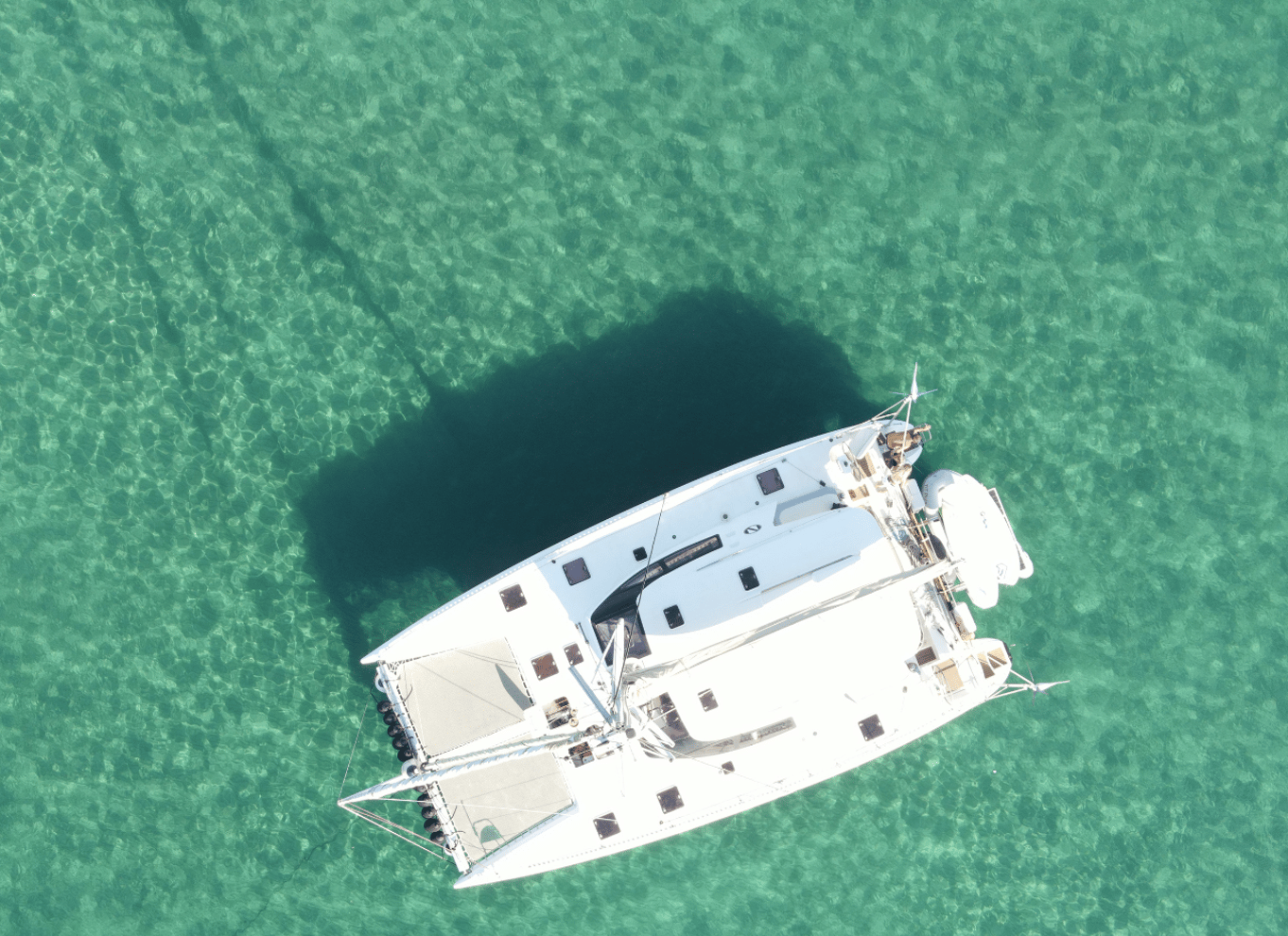 Heraklion: Dia Island Sunset Boat Tour med middag