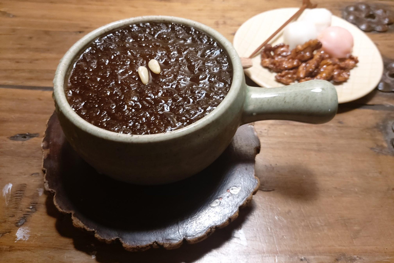 Seul: passeio histórico e gastronómico por Suwon com chá e sobremesa reais