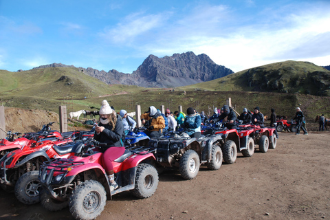 ATV Tour in Rainbow Mountain und Red Valley+EssenCusco: ATV-Tour im Roten Tal und am Regenbogenberg