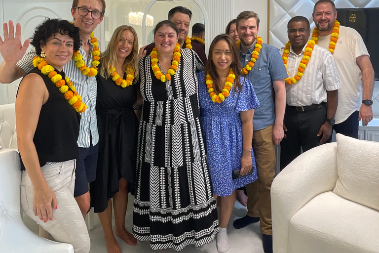 Mumbai: lezione di cucina indiana a casa di una famiglia del postoMumbai: lezione di cucina indiana a casa di una famiglia