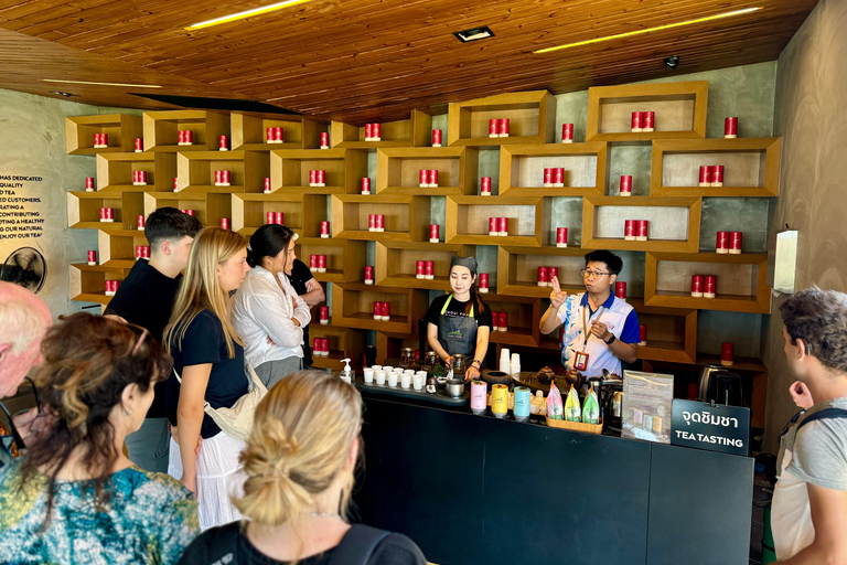 Chiang Rai: Explore Top 7 Attractions + FREE Lunch Buffet