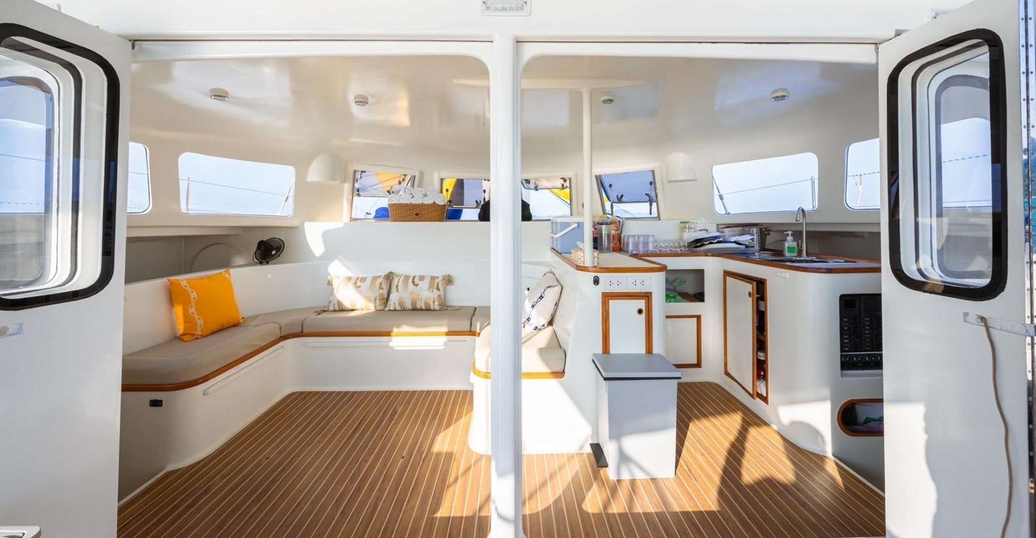 Pattaya, mieten Sie eine Yacht - Hizvo