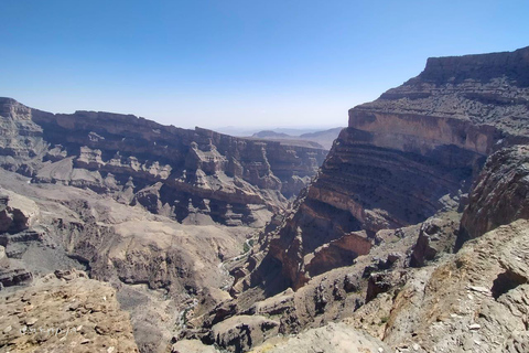 Tour Hoor-2 Days 1 Night In Jabal Shams (Canyon Oman) 2 Days,1 Night in Jabal Shams (Grand Canyon), Private Tour