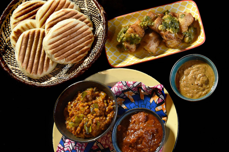 Cape Town: Gold Restaurant Spice Experience with Wine