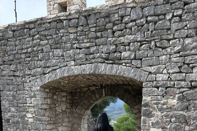 Vlora/Rradhime/Orikum: Berat Castle and Old City Sunset Tour From Vlora: Berat Castle & OldCity Sunset Tour