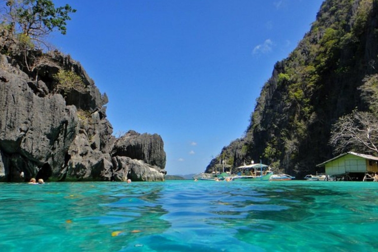 Coron Island Super Ultimate Tour with Lunch (Joiners Tour)