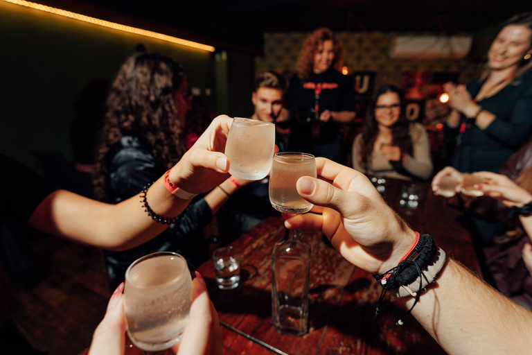 Gdańsk: Private Pub Crawl with Drinks & Nightclub