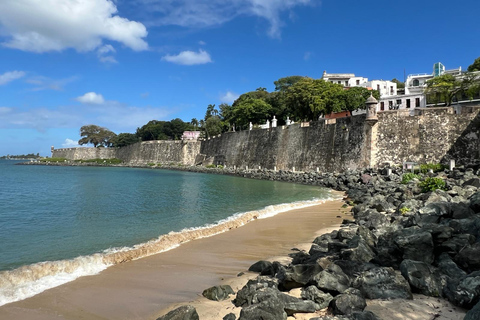 Old San Juan: Walking Tour with Shopping and Hotel Transfer