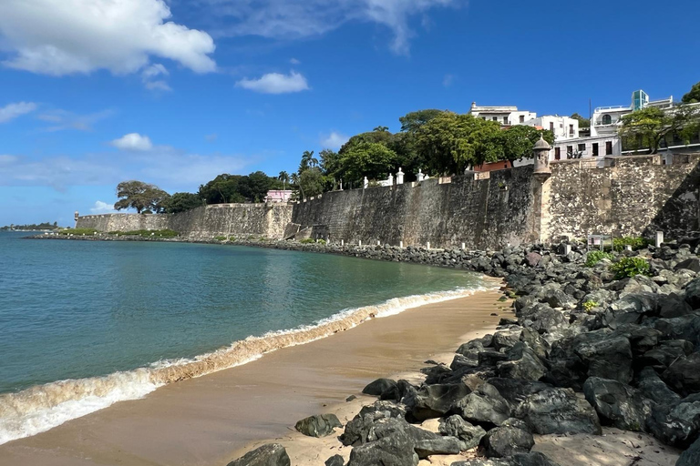 Old San Juan: Walking Tour with Shopping and Hotel Transfer