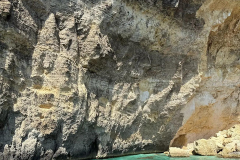 Half Day Ultimate Yacht Experience to Comino