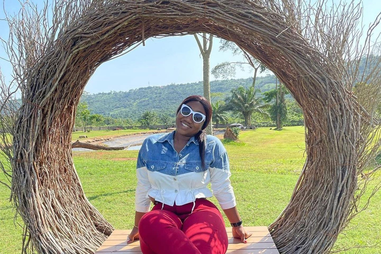 Accra: Safari Valley, Waterfall, and Cocoa Farm Tour