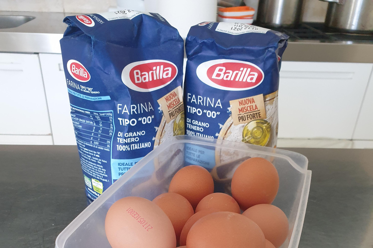 Positano: Mediterranean Cooking Class at Villa Magia