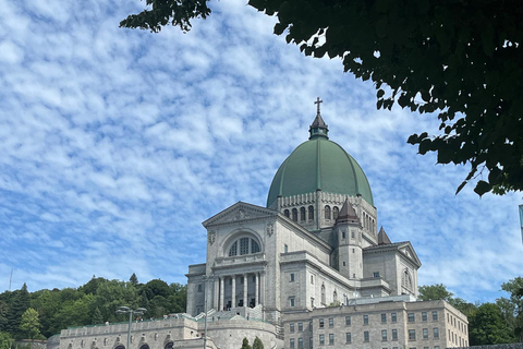 Montreal Private City Car Tour with Local Guide