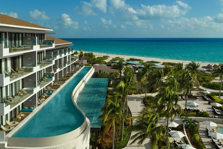 Prive shuttle CUN Luchthaven naar Dreams Playa Mujeres Golf-Spa