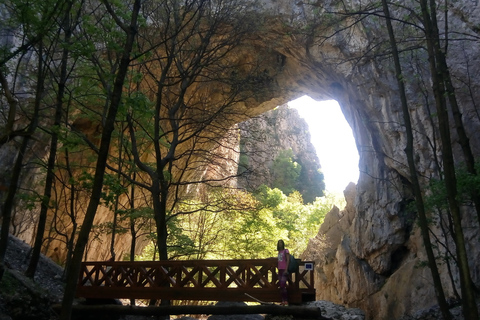 Canyon de Vratna et portes de pierre, vignobles Felix Romuliana et Rajac