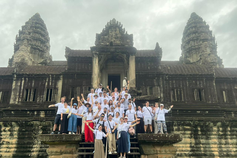 بنوم بنه: جولة فنون الشارع والطعام مع خدمة التوصيل والبيرة