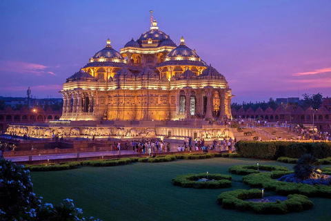 Delhi: Akshardham 2-Hour Guided Evening Light & Sound Show Only Professional Tour Guide